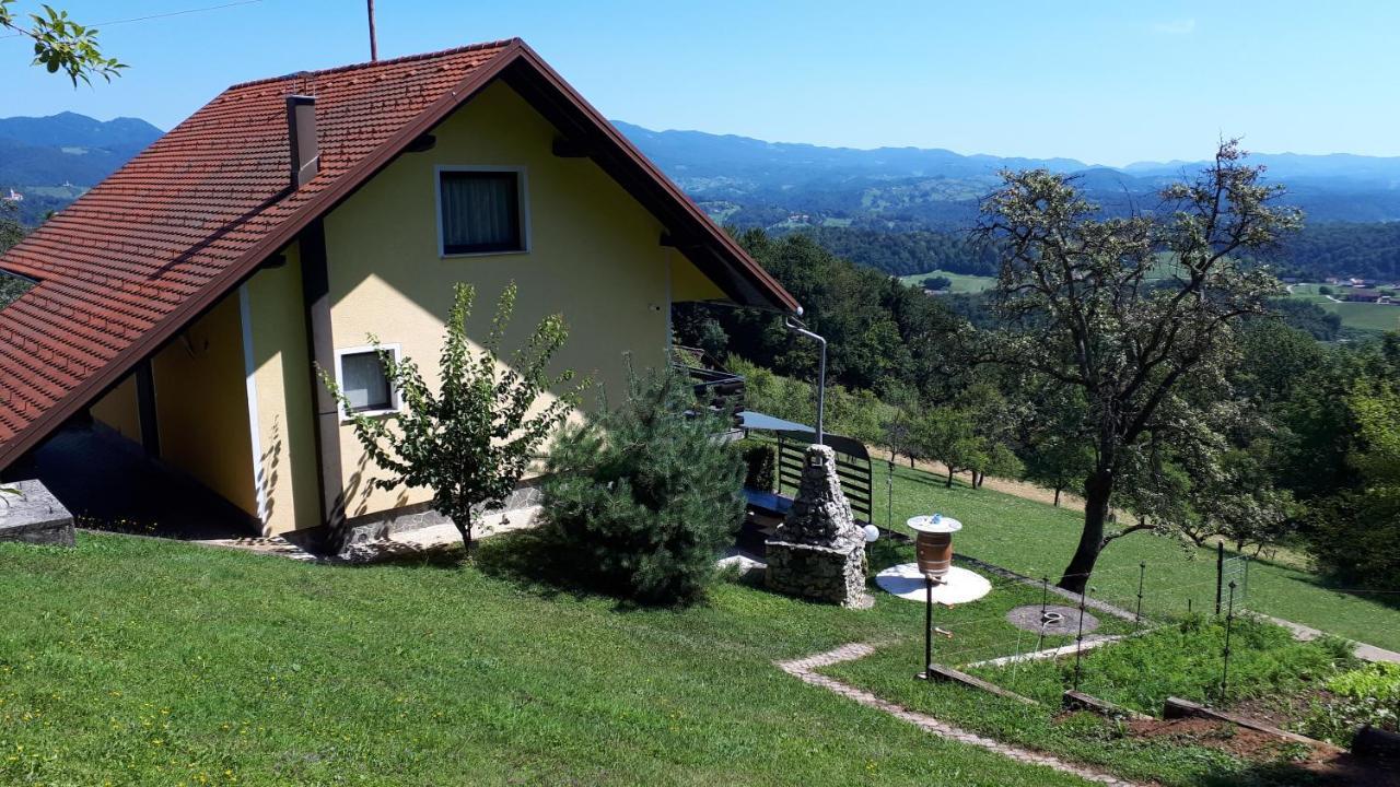 Getaway "At The Three Lights" Villa Sevnica Exteriör bild