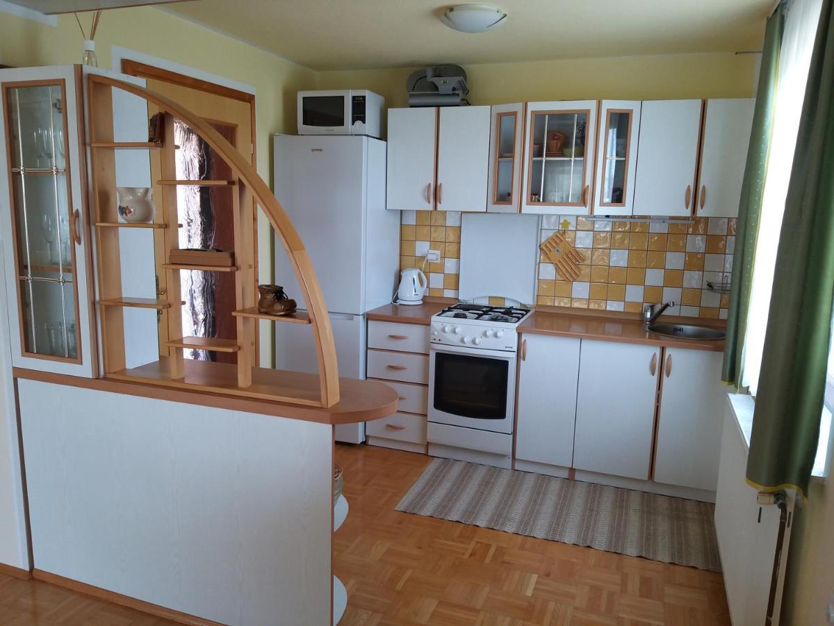 Getaway "At The Three Lights" Villa Sevnica Exteriör bild